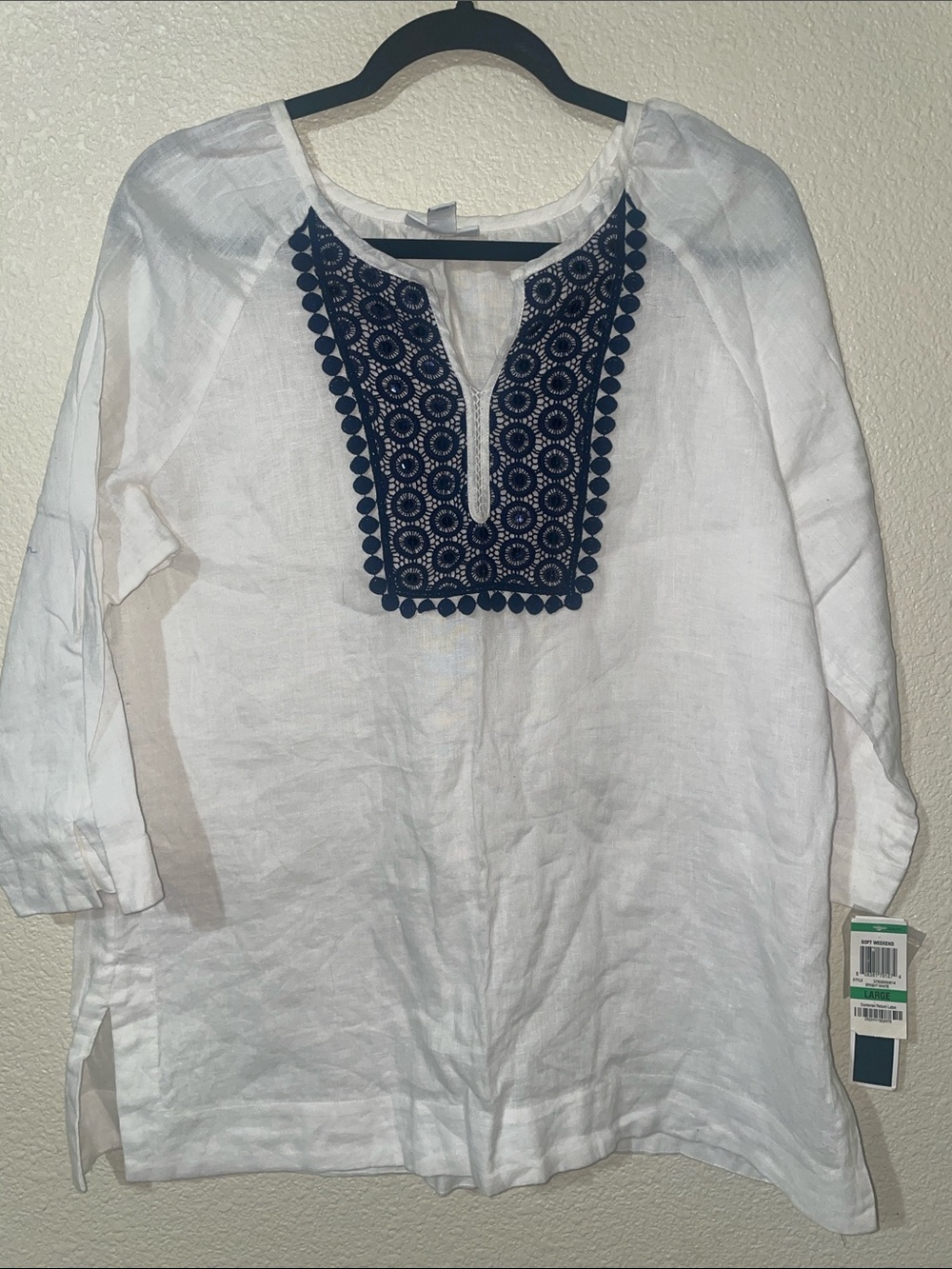 BNWT Charter Club 100% linen White Tunic Top with Navy Embroidery, size L